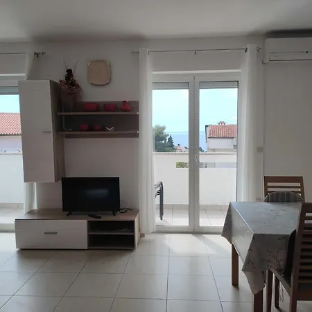 Krk With Sea View And Terrace - Classic Two Bedroom With Sea View Ant Terrace Крк